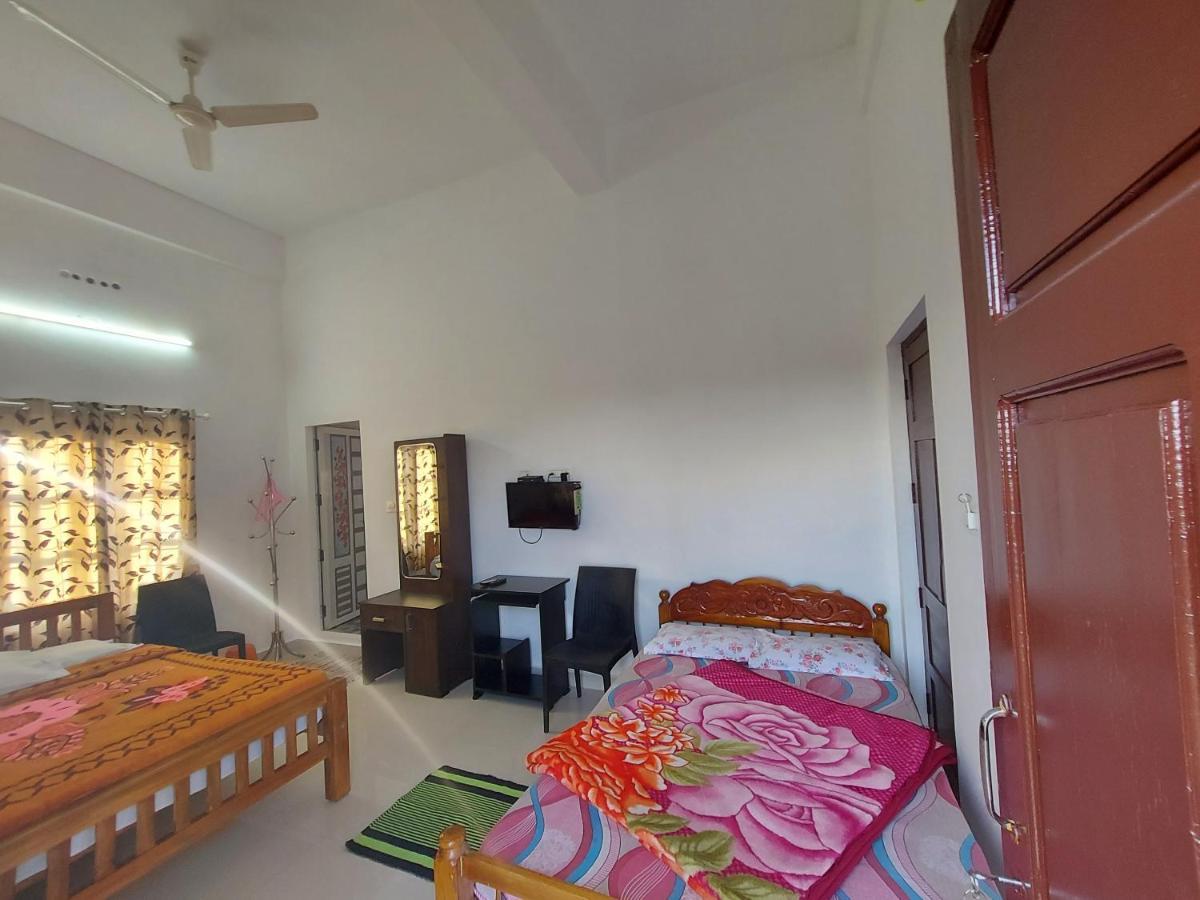 Greenpepperhomestay Munnar Anaviratty Exteriör bild