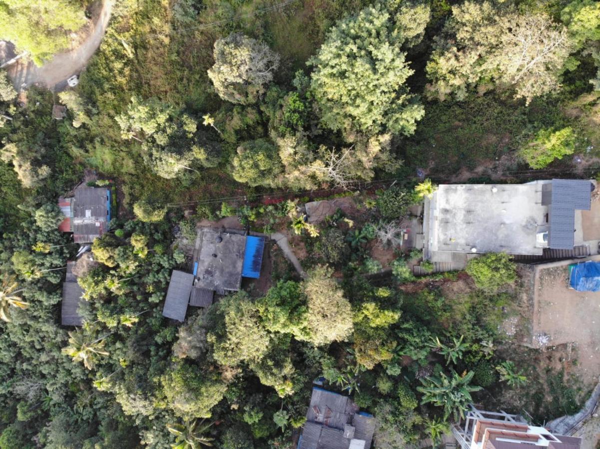 Greenpepperhomestay Munnar Anaviratty Exteriör bild