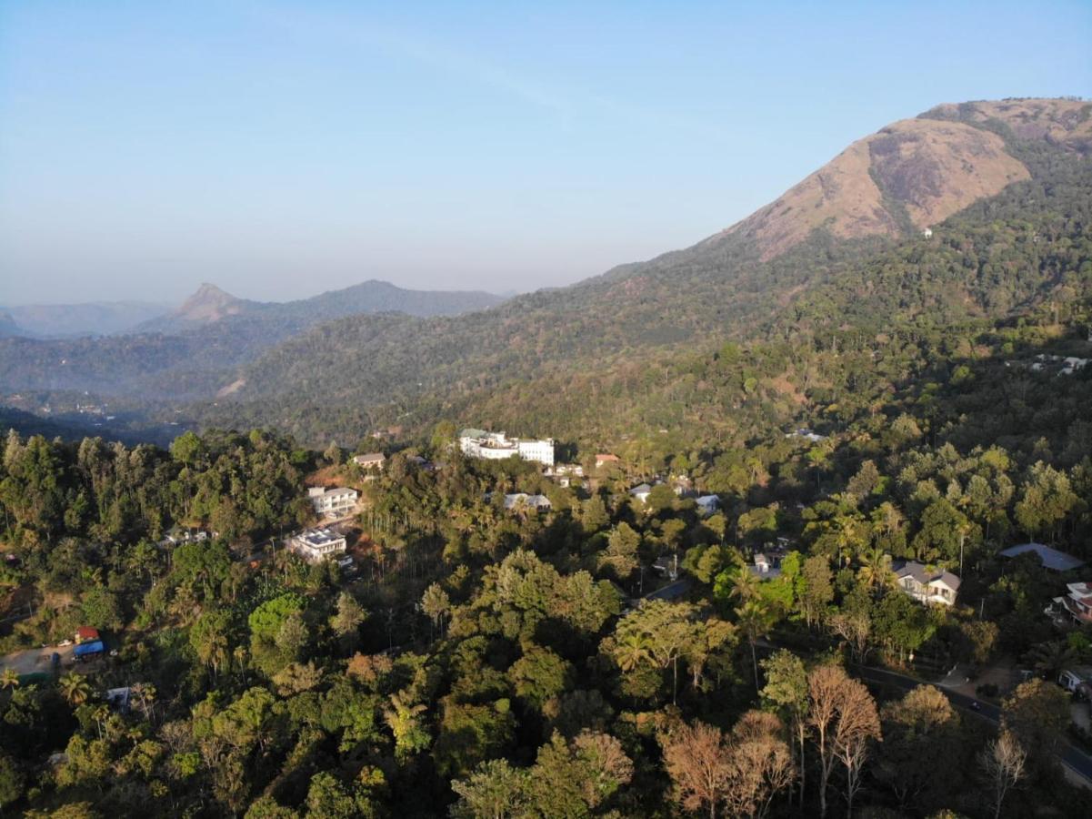 Greenpepperhomestay Munnar Anaviratty Exteriör bild