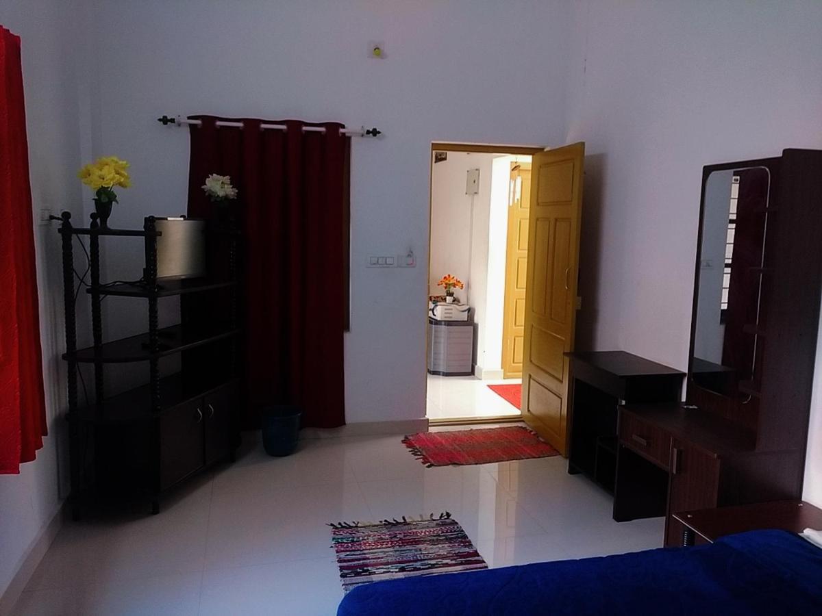 Greenpepperhomestay Munnar Anaviratty Exteriör bild